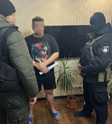 На Полтавщині 7 членів злочинної організаці тероризували мешканців та погрожували жертвам фізичним насильством