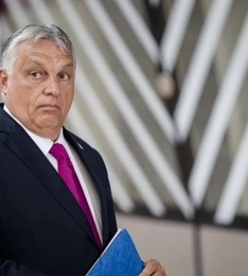 Орбан: Відносини Угорщини з РФ можуть бути переглянуті