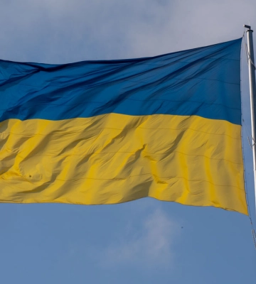 В Державного прапора, що майорить над Харковом, сьогодні замінять полотнище