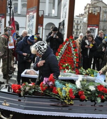 У Києві відбудеться прощання із загиблими під Бахмутом батьком та сином Хомюками