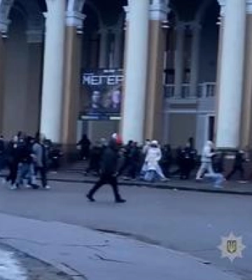 Поліція запобігла масовим бійкам молоді, що планувалися у Полтаві та Кременчуці: що таке ПВК &quot;Редан&quot; і як уберегти свою дитину