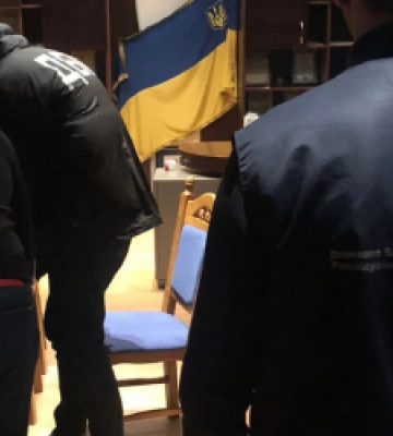 Керівника Держеокадастру Львівщини викрили на земельних махінаціях