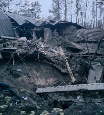 Ночью российские войска нанесли удар по части ГСЧС в Святогорске
