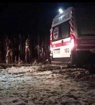 На Полтавщині автівка  екстреної з&#039;їхала з дороги