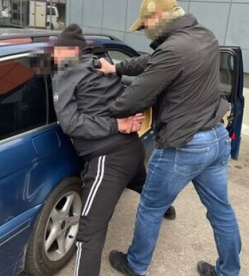 Ошукували родичів полеглих на війні захисників: СБУ викрила оборудку