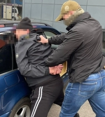 СБУ викрила шахраїв, які видурювали гроші у родичів загиблих воїнів 
