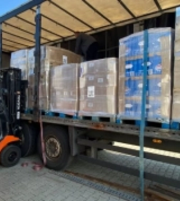 Волинські заклади освіти та медицини отримали 10 тонн засобів гігієни від поляків