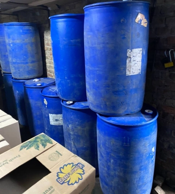 8 тонн алкогольного сурогату виявили поліцейські Рівненщини
