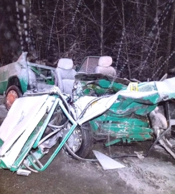 Автівку розірвало від удару: в аварії на трасі Київ - Ковель - Ягодин загинуло подружжя