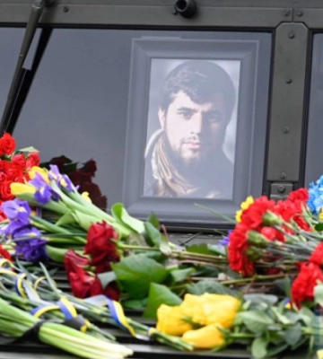 У Києві попрощалися з Героєм України Дмитром Коцюбайлом (Да Вінчі)