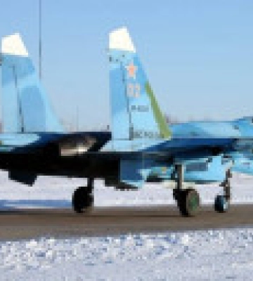 Под владивостоком в россии партизаны сожгли боевой самолет Су-27