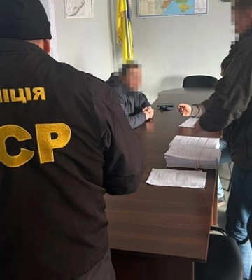Чиновники Днепра присвоили почти пять млн гривен на реконструкции парков