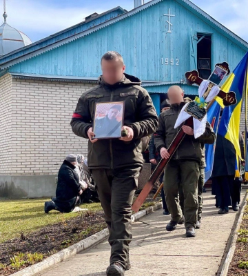 Мешканців Нововолинська просять гідно зустріти загиблого Героя Андрія Хрябченка | Новини Нововолинська