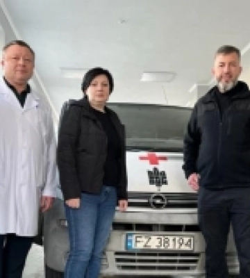 Лікарі Херсонщини отримали броньовану швидку допомогу від ГО «Укрдух»