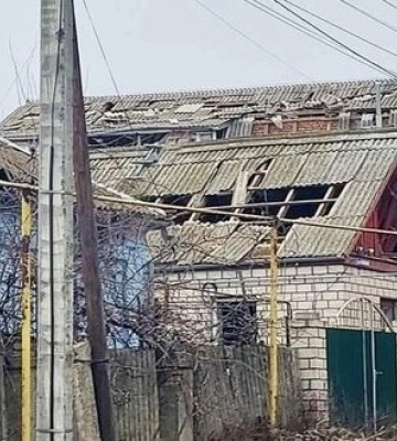 Окупанти обстріляли дві громади на Миколаївщині, пошкоджено адмінбудівлю, житлові будинки та господарські споруди