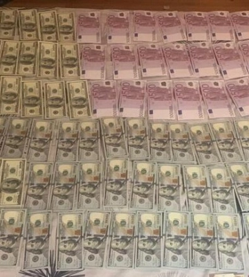Організував пункти обміну валют: у Львові затримали колаборанта (ФОТО)