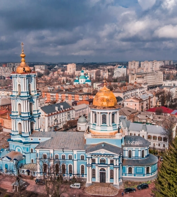 У Сумах поки не планують відновлювати вуличне освітлення — мер Лисенко