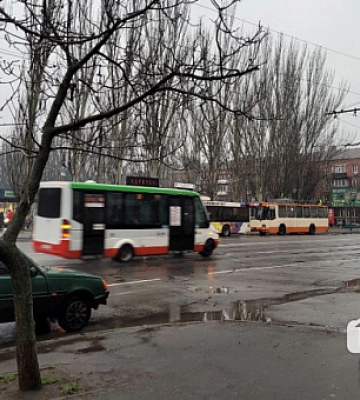 В Кривом Роге на проспекте Гагарина временно не курсируют троллейбусы
