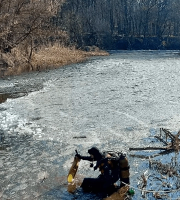 У Дніпрі у ставку знайшли труп жінки (ФОТО)