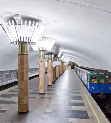 Метро в Харькове работает, но интервалы увеличили