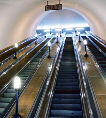 Харківський метрополітен призупинив роботу