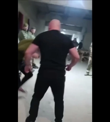 В Житомирской области офицер жестоко избил ногами срочника в казарме, — соцсети (видео)