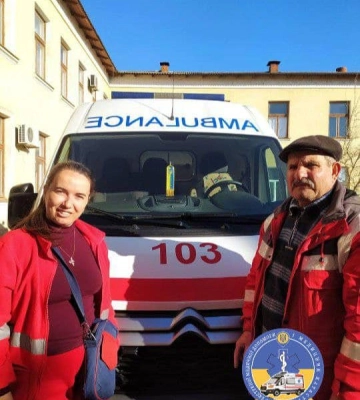 У жительки Одещини сталися передчасні пологи, їх приймали на місці виклику