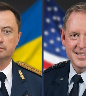 Командующий Воздушными силами обсудил с коллегой из США поставку Украине самолетов F-16