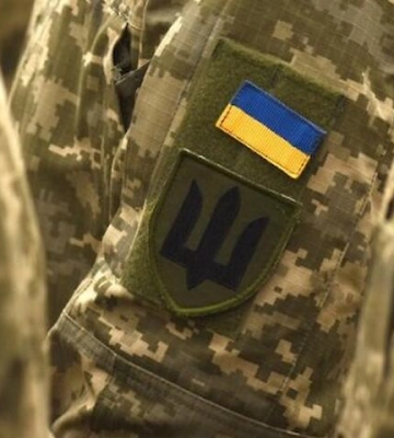 У мережі з&#039;явилося відео із Житомирщини, на якому офіцер вдарив солдата. Його відсторонили, почалося розслідування