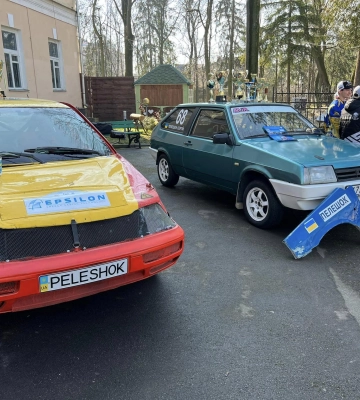 У рівненському музеї відкрили виставку пам`яті легендарного автогонщика Сергія Пелешка