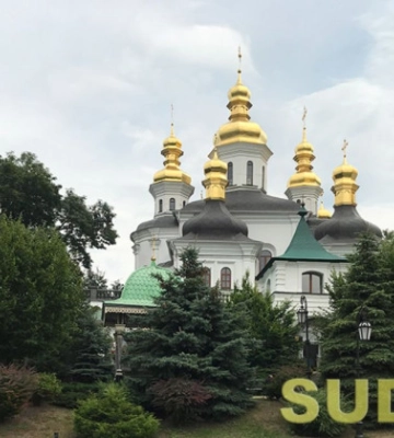 Ткаченко назвав умови, за яких монахи зможуть залишитись у Київській лаврі