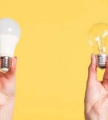 Украинцы получили уже 12 млн LED-ламп - Зеленский