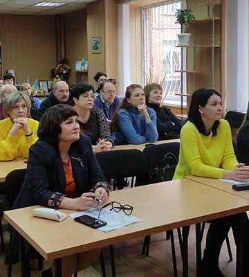 Полтавська облбібліотека та Інститут нацпам’яті провели відеоміст «Полтава – Пирятин –Лубни - Одеса»