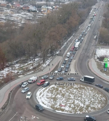 У Рівному - ДТП на дубенському кільці