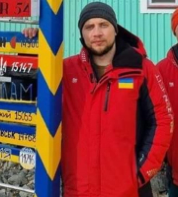 Вказівник до Бучі з&#039;явився на українській станції в Антарктиді “Академік Вернадський”