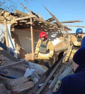 Росіяни вгатили по Миколаївщині: є загиблий, під завалами можуть бути люди
