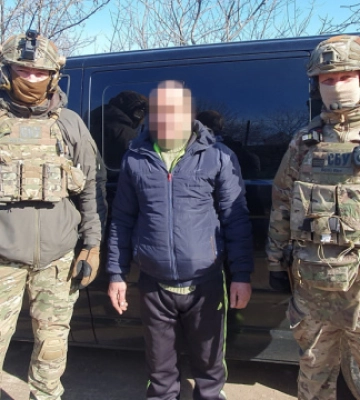 “Здавав” росіянам учасників руху опору на Херсонщині: СБУ затримала посібника окупантів