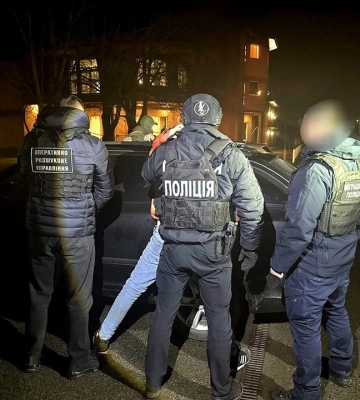 $9000 США за перетин держкордону: на Закарпатті затримали організатора