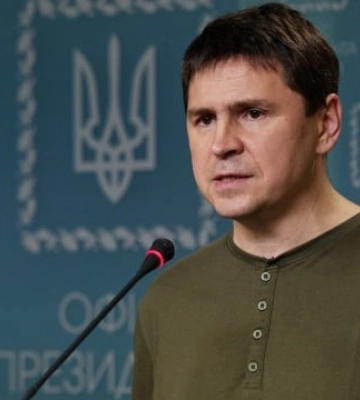 В фильме Навальный внутрироссийская политика льется через край — Подоляк о вручении Оскара В фильме Навальный внутрироссийская политика льется через край — Подоляк о вручении Оскара
