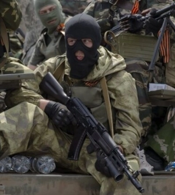 На юге Запорожской области оккупанты ищут добровольцев к &quot;народному ополчению&quot;
