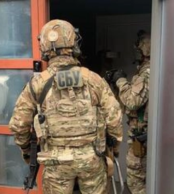 У Полтаві викрили &quot;благодійника&quot;, який продавав &quot;гуманітарні&quot; авто