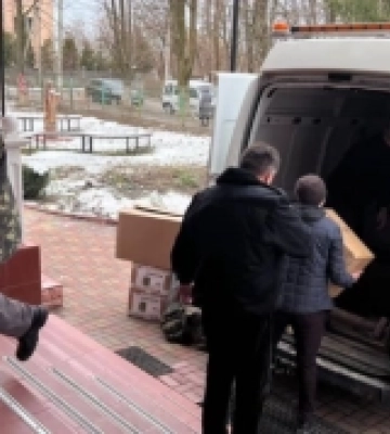 Рівненщина отримала гуманітарну допомогу для закладів освіти