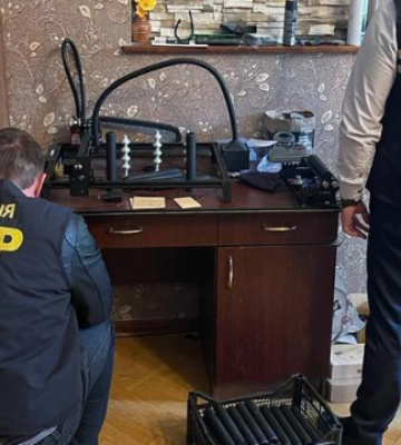 У Львові викрили нелегальне виробництво глушників до зброї