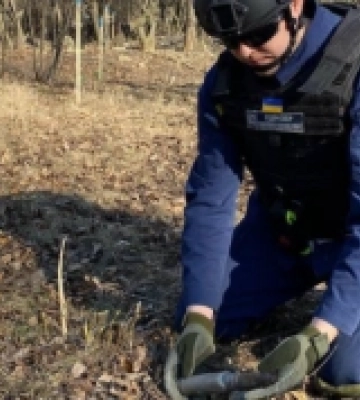 Волинські сапери розміновують Донеччину