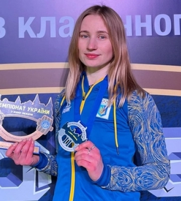 Волинянка виборола «срібло» на чемпіонаті України з жиму лежачи