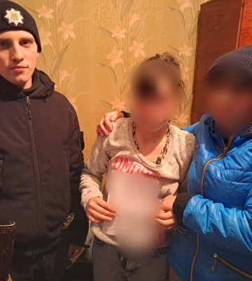 У Глухові поліцейські розшукали неповнолітню дівчину