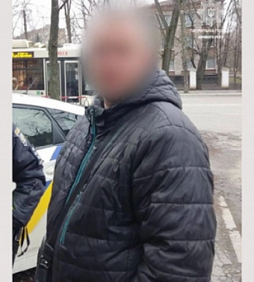 Нетрезвый водитель в Кривом Роге нарушил правила и предлагал патрульным взятку