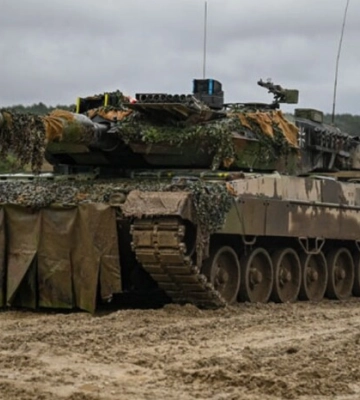 Українські танкісти завершили навчання на Leopard 2 в Іспанії