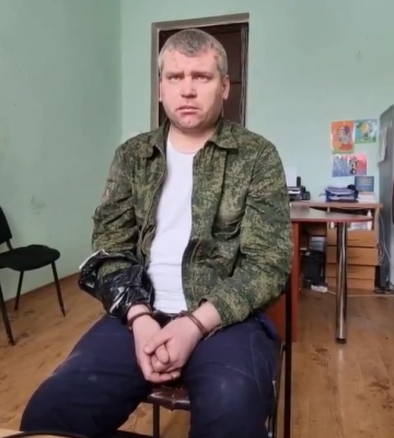 Обстреливал Харьков: суд освободил от наказания летчика РФ
