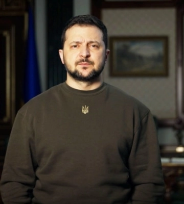 &quot;На востоке очень жестко&quot;. Зеленский заявил об успешных действиях возле Бахмута